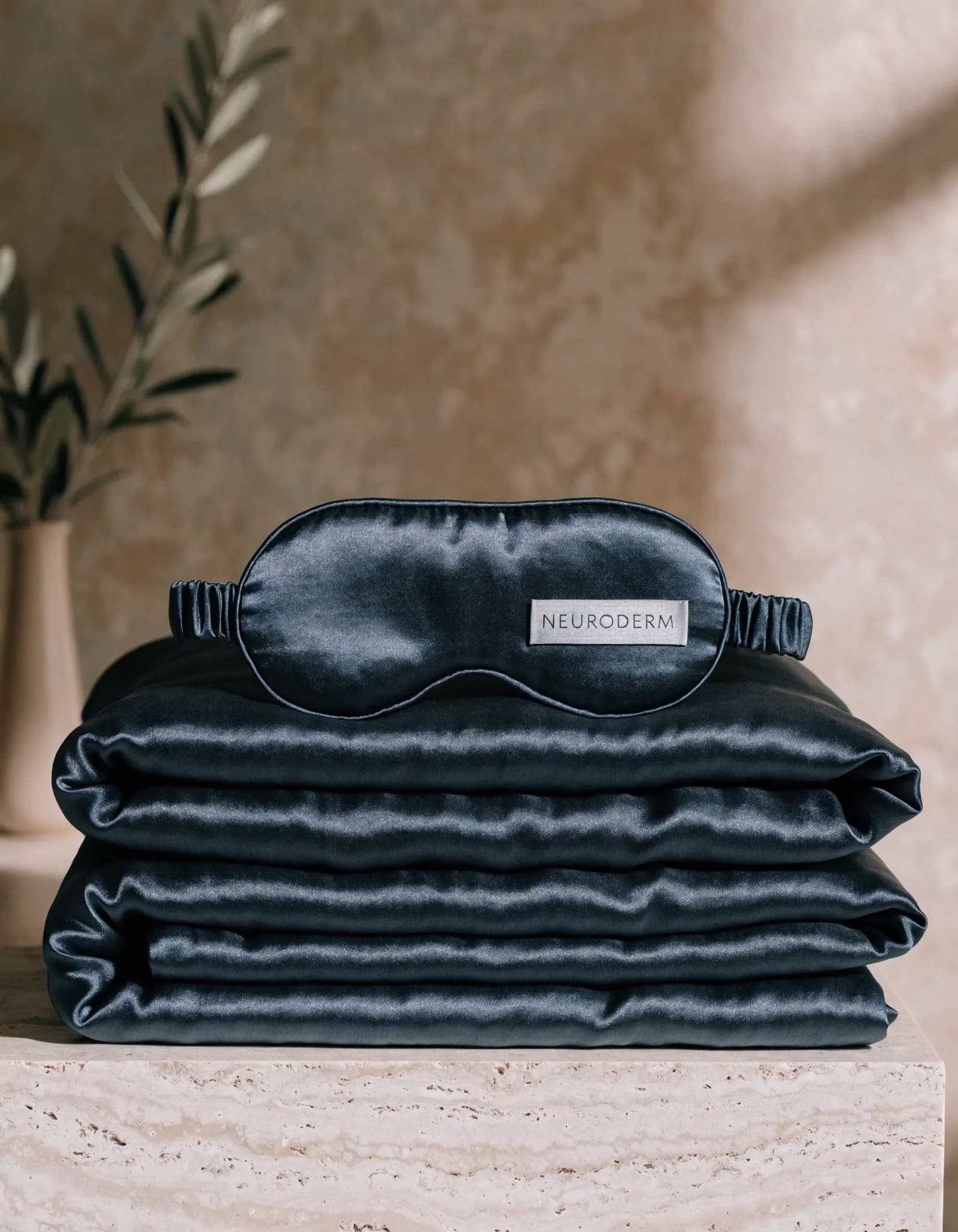 Silk Sleep Set — NV-05